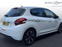 Used Peugeot 208 S 82 HP (60 kW) 2019 White Hatchback