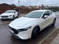 Used Mazda 3 2019 White Hatchback