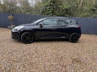 Used Renault Clio IV Dynamique 90 HP (66 kW) 2015 Black Hatchback