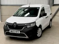 Used Renault Kangoo 95 HP (69 kW) 2025 White MPV
