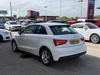 Used Audi A1 Design 116 HP (85 kW) 2017 Ibis white Hatchback