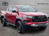 New Toyota HiLux Sport 201 HP (147 kW) 2025 Red Pickup