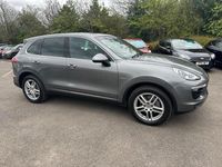 Used Porsche Cayenne 262 HP (192 kW) 2016 Grey SUV