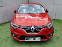 Used Renault Mégane Dynamique 2017 Red Hatchback