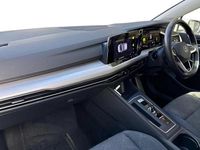 Used VW Golf VIII Life 147 HP (108 kW) 2023 White Hatchback