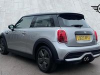 Second-hand Mini Cooper S Classic 176 CP (129 kW) 2023 Argintiu Hatchback