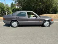 Used Mercedes 190 1992 Tanzanite metallic Sedan