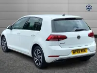Begagnad VW Golf VIII Edition 147 HK (108 kW) 2020 Vit Halvkombi