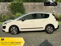 Used Peugeot 3008 Active 2016 White Hatchback