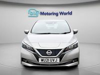 Begagnad Nissan Leaf Acenta 110 kW (150 HK) 2021 Silver Halvkombi