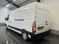 Begagnad Renault Master Business 2023 Vit Van