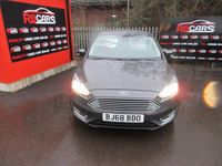 Used Ford Focus Titanium 120 HP (88 kW) 2018 Grey Hatchback