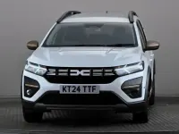 Used Dacia Jogger Extreme 141 HP (103 kW) 2024 White MPV
