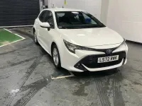 Used Toyota Corolla 122 HP (89 kW) 2022 White Hatchback