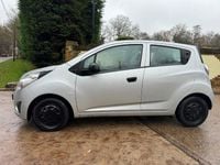 Used Chevrolet Spark 68 HP (50 kW) 2012 Silver Hatchback