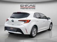 Used Toyota Corolla 140 HP (102 kW) 2024 White Hatchback