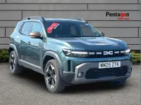 Used Dacia Duster Extreme 143 HP (105 kW) 2025 Green SUV