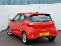 Used Hyundai i10 SE 67 HP (49 kW) 2021 Red Hatchback
