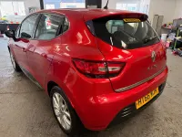 Used Renault Clio IV Dynamique 2017 Red Hatchback