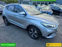Usado MG ZS Excite 2023 Plateado Utilitario