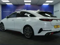 Used Kia ProCeed GT 201 HP (147 kW) 2019 White Estate