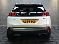Used Peugeot 3008 GT-line 130 HP (95 kW) 2019 White Hatchback