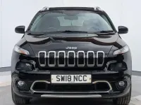 Usado Jeep Cherokee Overland 200 CV (147 kW) 2018 Negro SUV