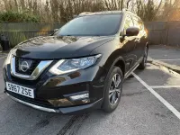 Used Nissan X-Trail N-Connecta 130 HP (95 kW) 2018 Green SUV