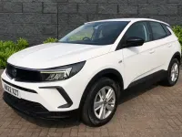 Used Vauxhall Grandland X S 128 HP (94 kW) 2022 White SUV