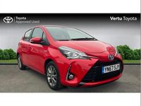 Used Toyota Yaris Hybrid 100 HP (73 kW) 2017 Red Hatchback