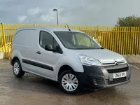 Used Citroën Berlingo 100 HP (73 kW) 2018 Silver MPV