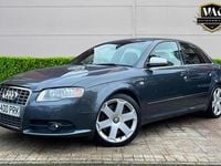 Usado Audi S4 344 HP (253 kW) 2005 Cinzento Sedan