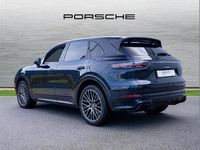 Used Porsche Cayenne 334 HP (245 kW) 2019 Blue SUV