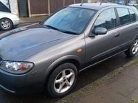 Used Nissan Almera SE 114 HP (83 kW) 2004 Grey Hatchback