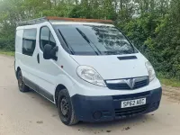 Second-hand Vauxhall Vivaro 90 CP (66 kW) 2012 Alb Monovolum