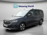 Used Ford Grand Tourneo Connect Active 122 HP (89 kW) 2023 Blue MPV