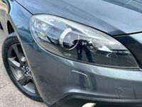 used Volvo V40 CC D2 Lux 5dr