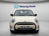 Begagnad Mini Cooper Classic 136 HK (100 kW) 2022 Vit Halvkombi