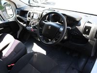 Second-hand Peugeot Boxer S 138 CP (101 kW) 2022 Alb Van