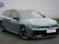 New VW Passat R-line 150 HP (110 kW) 2025 Green Estate