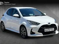 Used Toyota Yaris Design 116 HP (85 kW) 2023 Pure white Hatchback