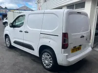 Used Vauxhall Combo Sportive 100 HP (73 kW) 2021 White MPV