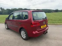 Used VW Touran S 105 HP (77 kW) 2011 Red MPV