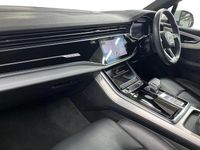 Used Audi Q7 S-Line 228 HP (167 kW) 2022 White SUV