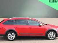 Used Skoda Octavia Scout 184 HP (135 kW) 2016 Estate