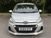 Używany Hyundai i10 SE 66 KM (48 kW) 2019 Srebrny Hatchback