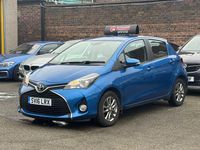 Usado Toyota Yaris 99 HP (72 kW) 2016 Azul Citadino