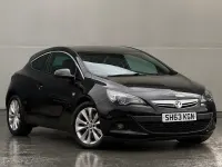 Second-hand Vauxhall Astra GTC SRi 180 CP (132 kW) 2013 Negru Hatchback