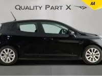 Begagnad Renault Clio V Evolution 145 HK (106 kW) 2024 Svart Halvkombi