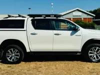 Used Toyota HiLux Active 150 HP (110 kW) 2019 White Pickup